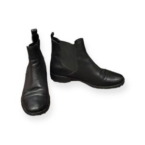 Mellow Yellow black booties ankle boots Size 36 US 5